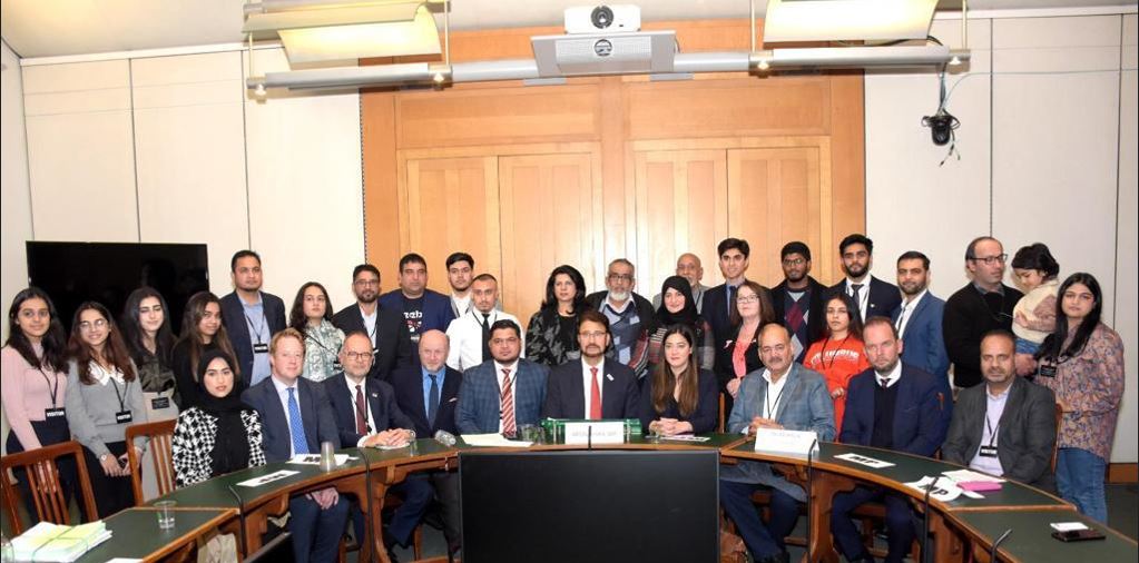 UK MPs, youth leaders, activists discuss Kashmir dispute, pass resolution