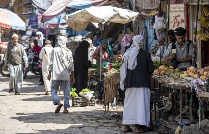 Yemen conflict cannot be settled through violence, UN envoy