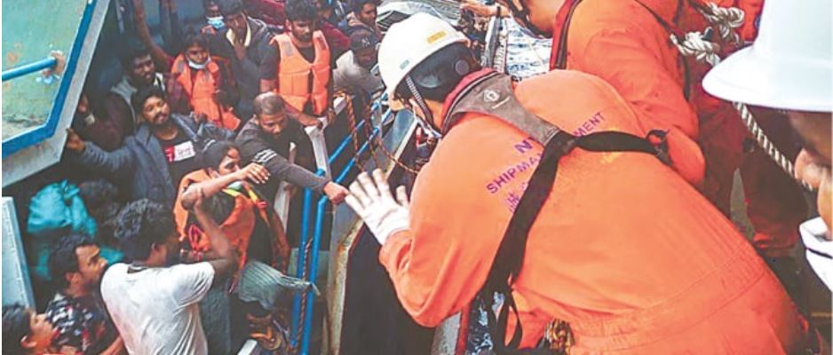 300 Sri Lankan migrants rescued off Vietnam