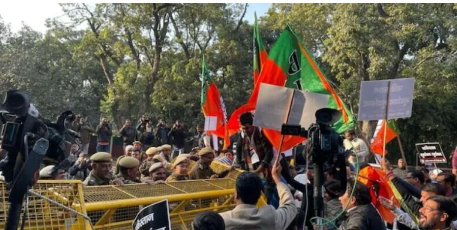 BJP workers incensed by FM Bilawal's remarks on Modi protest outside Pakistan embassy in Delhi: report