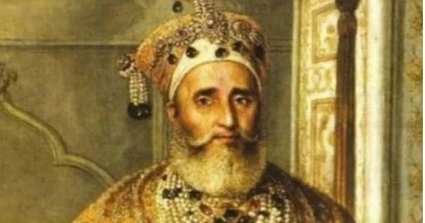Hindutva goons smash Bahadur Shah Zafar’s portrait in Maharashtra