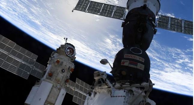 NASA mulls SpaceX backup plan for crew of Russia's spaceship